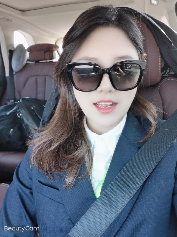 湖南妹子在深圳的第二张照片--爱情114