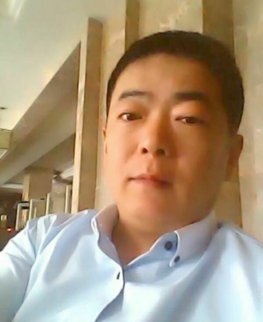 落叶随风的第一张照片--爱情114