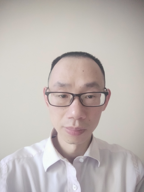 小卓的第二张照片--爱情114