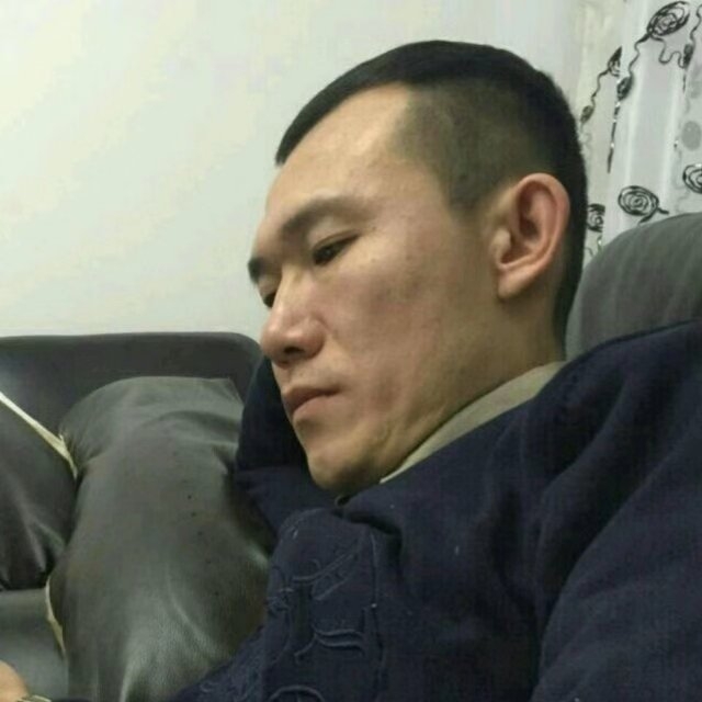 邂逅的第一张照片--爱情114