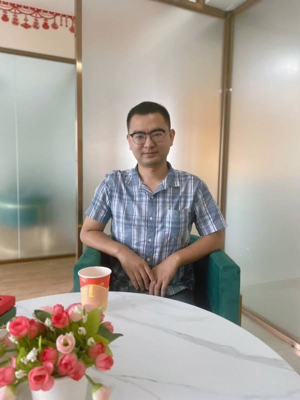 微尘的第二张照片--爱情114