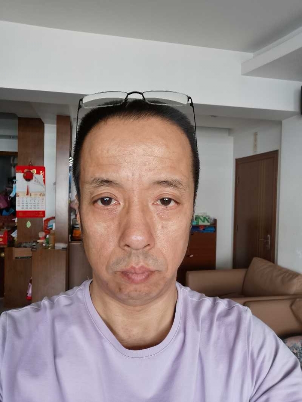 萨博的第一张照片--爱情114
