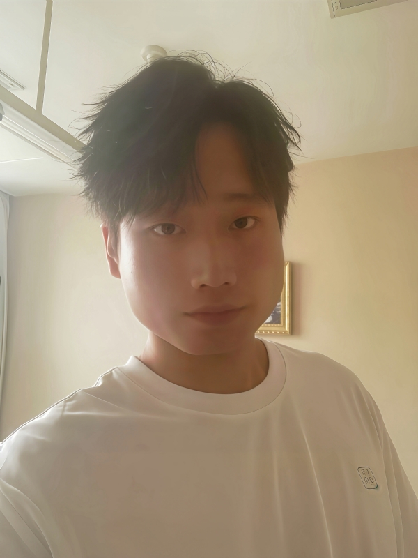 阿彤的第一张照片--爱情114