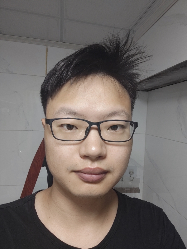 阿凡的第二张照片--爱情114