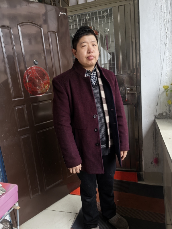 卢显澳的第一张照片--爱情114